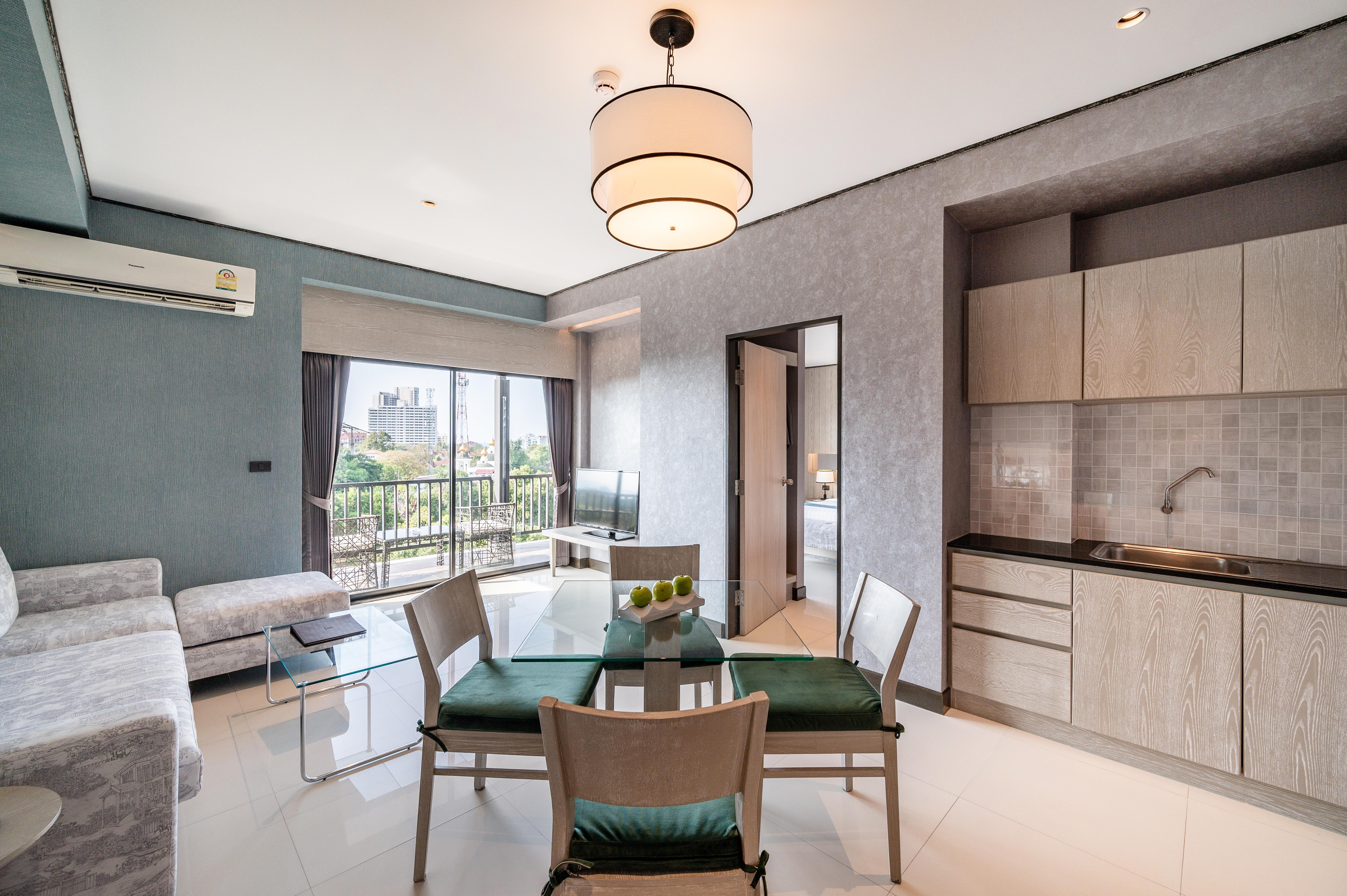 Manhattan Pattaya Hotel - Sha Extra Plus Экстерьер фото